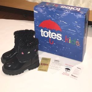Holiday Sale❗️Totes Girls’ Snow Boots